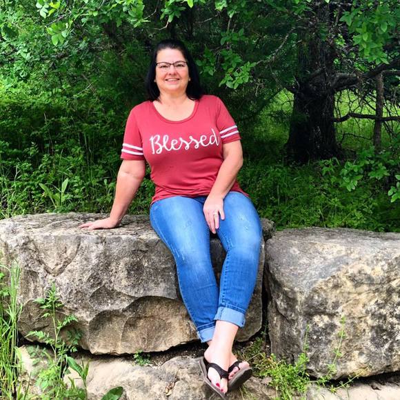 Meet your Posher, Michelle - Picture 1 of 1